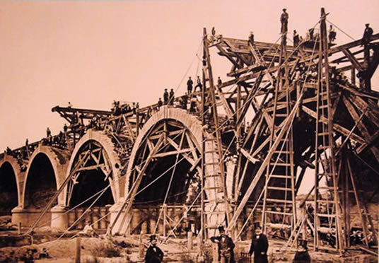 Construcción del Puente de los Franceses, Madrid.