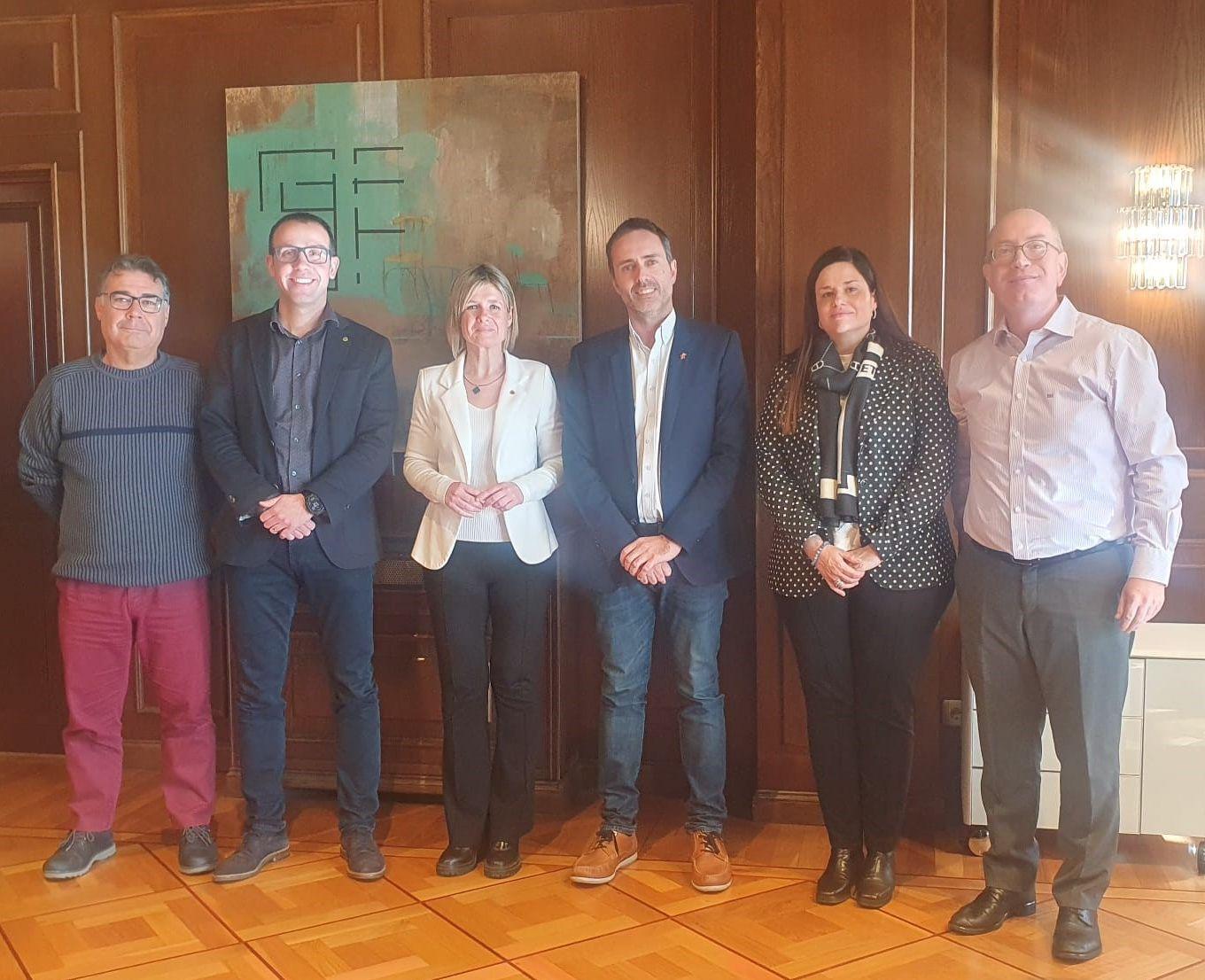 Reunión con la presidenta de la Diputación de Tarragona Reunión con la presidenta de la Diputación de Tarragona