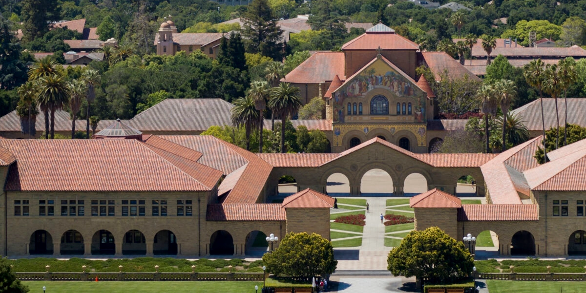 NOTICIA: Tres profesores de la Facultad etre los "World's Top 2% Scientists" de Stanford