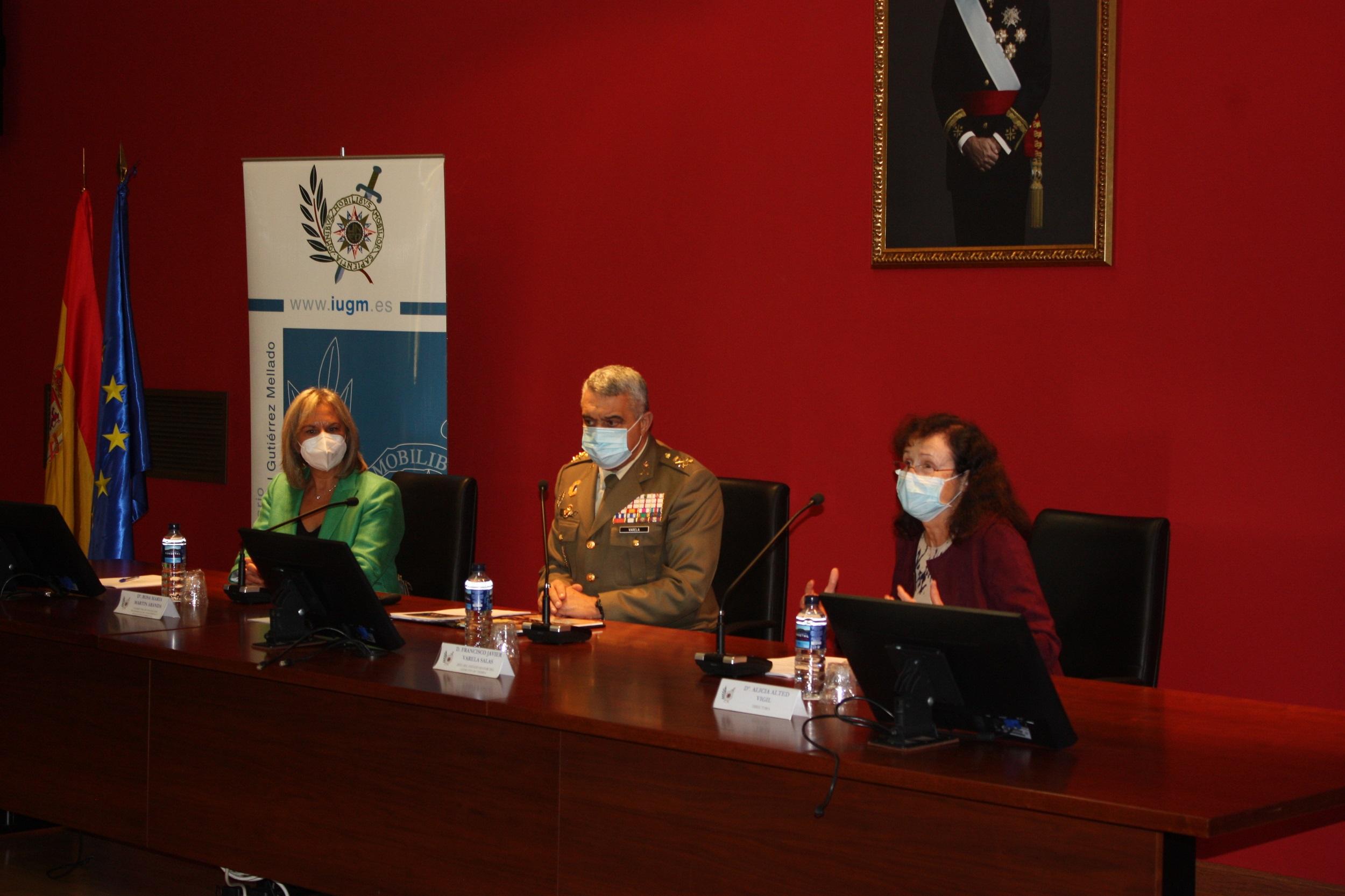 Foto 4 de la Conferencia El Ejército de Tierra del Siglo XXI