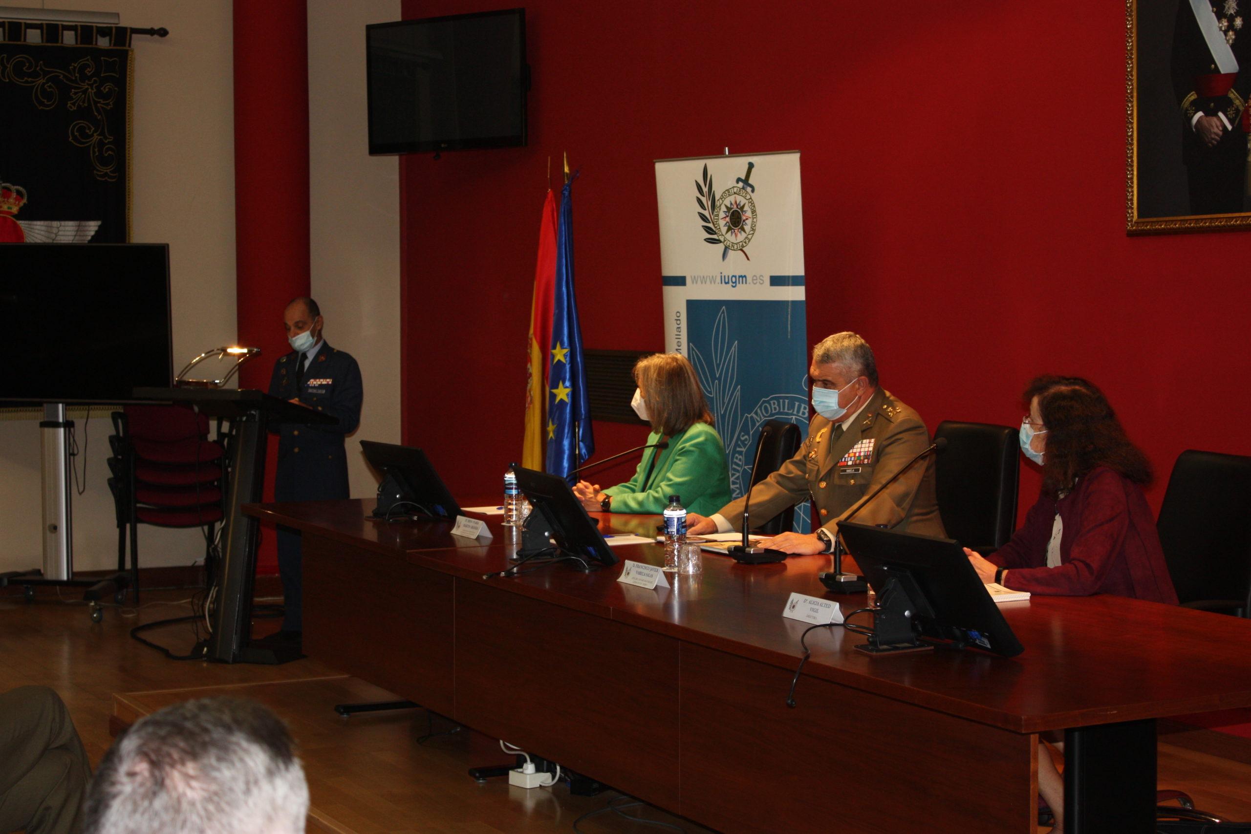 Foto 2 de la Conferencia El Ejército de Tierra del Siglo XXI