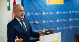 El rector de la UNED, Ricardo Mairal
