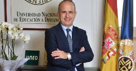 rector de la uned