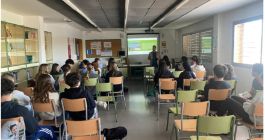 Estudiantes de bachillerato reciben información sobre la UNED