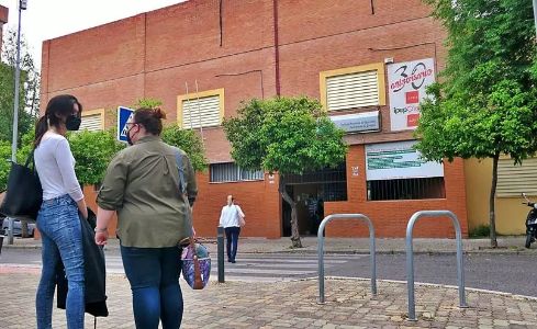 https://www.uned.es/universidad/centros/cordoba.html