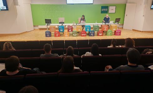 Foto da Xornada de Acollida no Salón de Actos da UNED de Lugo