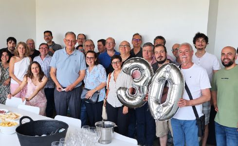  Foto de familia tomada durante el acto de celebración del pasado mes de julio