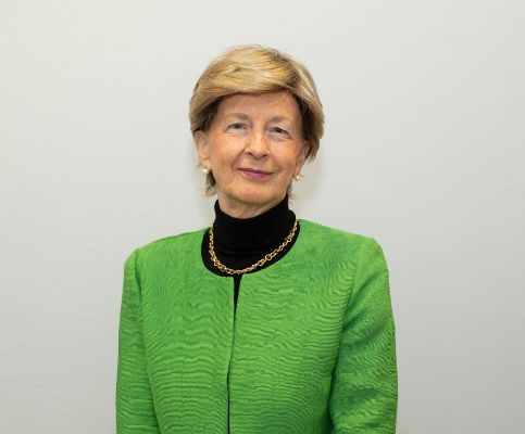 ANA MARIA FREIRE LOPEZ ANA MARIA FREIRE LOPEZ - DIR. DPTO. LITERATURA ESPAÑOLA Y Tª LITER.