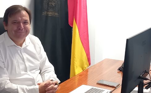 Nuevo decano en funciones