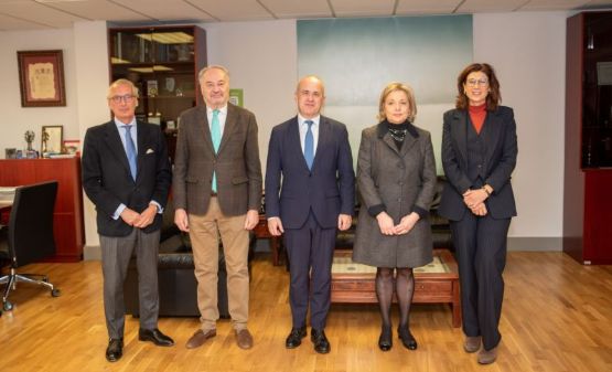 Convenio con el Consejo General de Procuradores de España