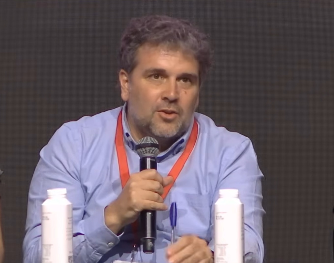 Federico M. Rossi, profesor de la UNED, durante su intervención en el Panel Presidencial de la Conferencia de la Asociación de Estudios Latinoamericanos (LASA).